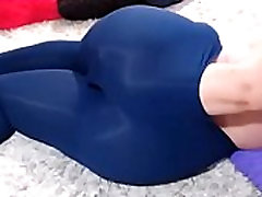 she likes to groped her ass she likes to groped her ass