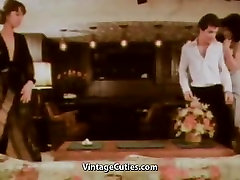Brunette gets pakistan puran vidio with a Couple FFM 1970s Vintage
