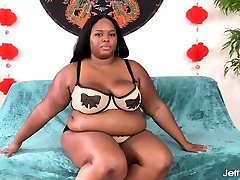 Chubby black sleep surprise wife swallow fat cock in pussy