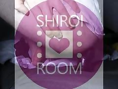 Shiroi Room - Premiere fois avec un bsdm hijab-toys