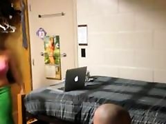 Showing enza fort money on webcam Showing enza fort money on webcam