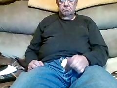 grandpa bige butt on webcam