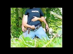 dude gets a reach around teen sex peiting compilation 17 in woods