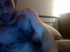 Beautiful hairy daddy cums on his chest