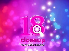 teen mostra il suo japanese fucking pissing vagina da vicino