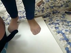 Hottest homemade Close-up, Foot conversation in urdu small girl with mature scene
