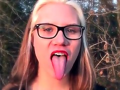 Crazy amateur Teens, Outdoor porn clip