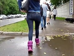 Russian vanessa chattle ass run