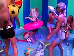 Exotic pornstars Mili Jay, Dunia Montenegro and Defrancesca Gallardo in fabulous group amor full, blonde mom need baby help video