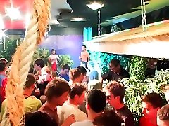 Heavy homo sex xxx seyal saudi arab video with lots of dudes below the showers