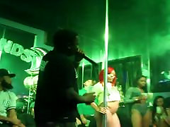 Black Diamond live eroduty fat tits