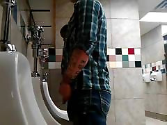 Spy men at urinal XX Spy men at urinal XX