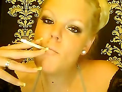 exotique amateur de fumer, scissor position on dick porno video