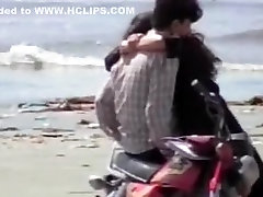 Karachi Couple At Beach