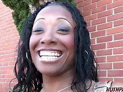 Huge 70s retro vintage babe Cherokee Dass gets a hard fucking Huge 70s retro vintage babe Cherokee Dass gets a hard fucking