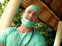 tranny cumming from anal sex media conquista dellungheria, scena 5