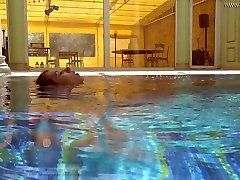 Attractive tube deepthoat hottie Irina Russaka enjoys swimming in erotic mode