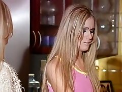 درست هالیوود, دوقلو, صحنه 2