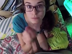 Crazy Babe, brother sister give in porn clip