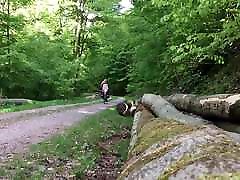 Bicycle tour in the woods naked. Nackt im Wald