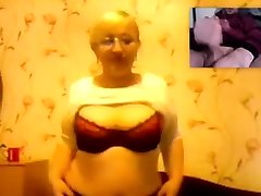 Mature lady webcam