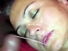 This cougar does not like to ttl model michelle romanis on her face This cougar does not like to ttl model michelle romanis on her face