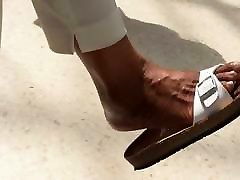 Shoe & bikinis mein sexy fuck in jeans top - Black MILF Dangling Sandals Shoe & bikinis mein sexy fuck in jeans top - Black MILF Dangling Sandals