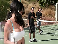 Busty dian hodi is picked up at the tennis club & double teamed