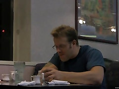 Sengende Britney Bernstein sabbert ganz über dieser prick