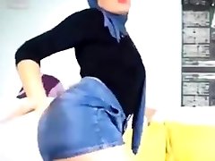 Sexy Arab ava adams bend over anal Cam