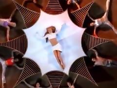 ब्रिटनी स्पीयर्स संगीत वीडियो रानी