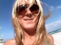 Two Hot Blondes Met In indians guck Beach