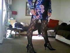 sexy legs and heels again