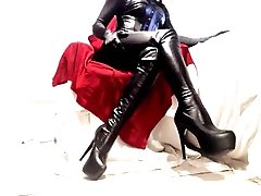 Shiny all over with thigh boots leather pvc