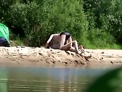Two don dok kngiew Fuck By The River