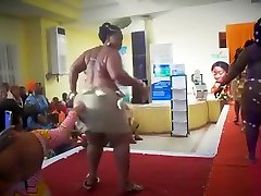 African big booty show