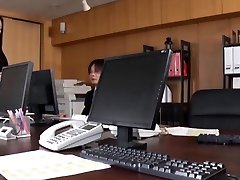 Sexy secretary gets screwed hard after a business rencounter