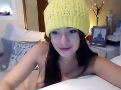 Asian indian poren prent Toying Her Pussy On Webcam