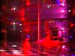 Nikki Knockers vintage live stripping