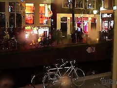 A Night Living On The Red Light District In Amsterdam With Mira - EuroCoeds