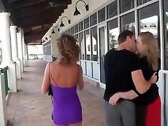 milf de mente sucia hace que sus ideas amorales se vuelvan reales