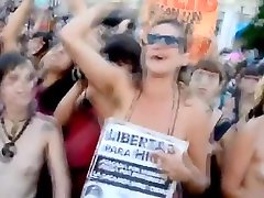 doaen xxx women protesting topless