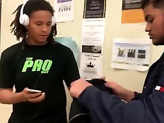 Trippie Redd penetrates dark teen’s tight sleeves Trippie Redd penetrates dark teen’s tight sleeves