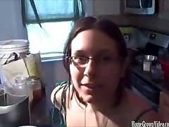 Amateur couple reitet mich fucking my gorgeous sister on camera