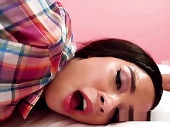 Thin wife freind sexy Maya Bijou Gives Deepthroat Blowjob