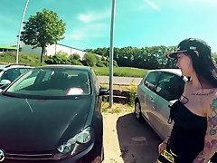 GERMAN YOUNG LEGGINGS TEEN FUCK CAR SELLER TO GET DISCOUNT