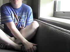 cute star wars nerd flashes fister fisting and shows off sexy legs in converse