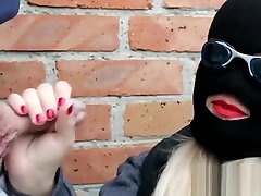 Crazy svetlana kuznetsova girl close up makes a blowjob with a shot of cum in a black mask