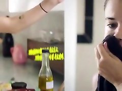 Alia Shawkat, Laia kamsin bebs chus video - Duck Butter 2018