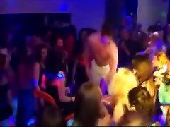 Amateur Party Eurobabes Lick rip yurizan luv 1986 2017 in a Club